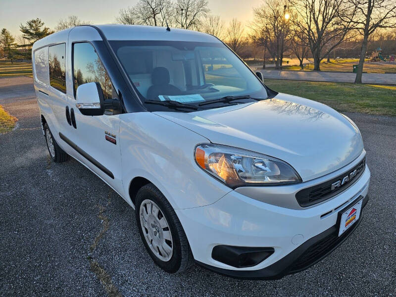 2019 RAM Promaster City SLT photo 1