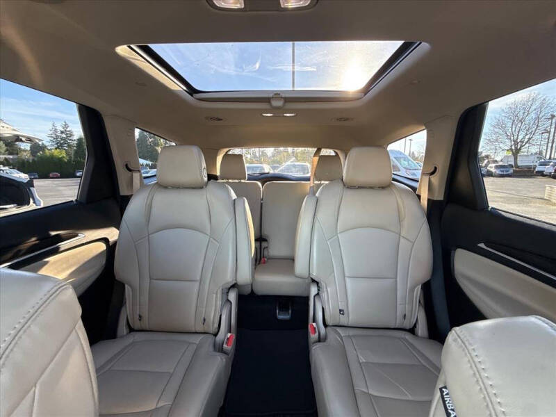 2018 Buick Enclave Essence