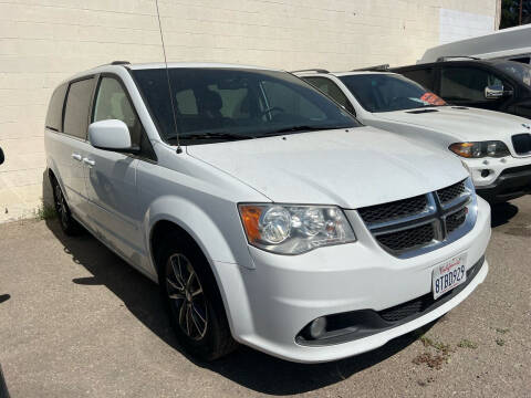 2017 Dodge Grand Caravan for sale at Goleta Motors in Goleta CA