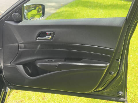 2016 Acura ILX w/Premium w/A-SPEC