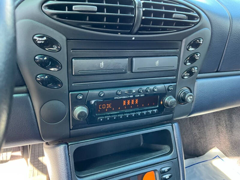 2001 Porsche Boxster