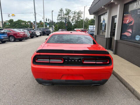 2017 Dodge Challenger SXT