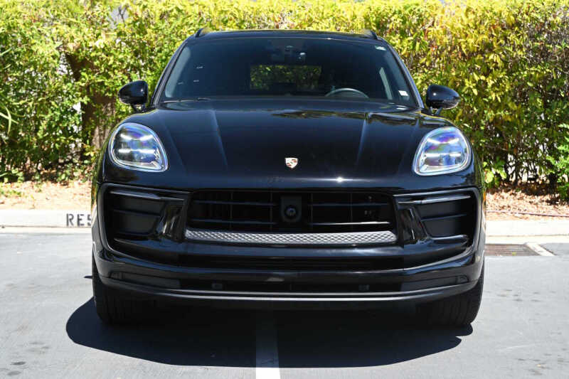 2024 Porsche Macan