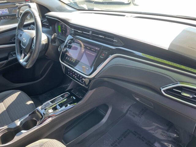 2022 Chevrolet Bolt EUV LT