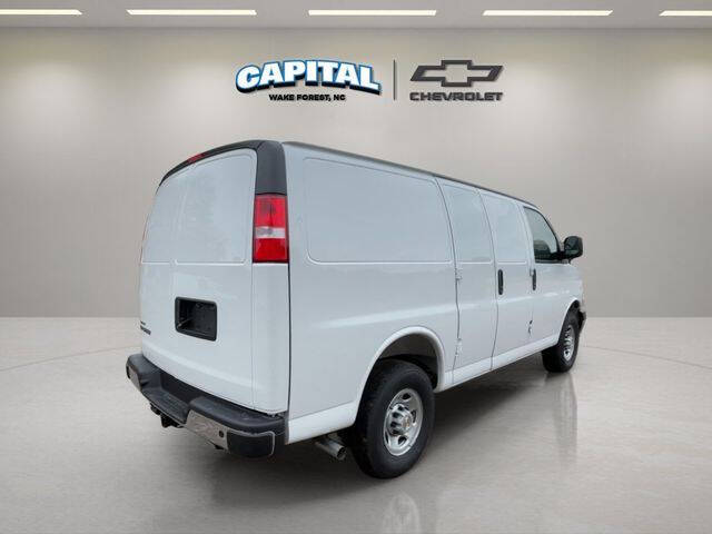 2025 Chevrolet Express 2500