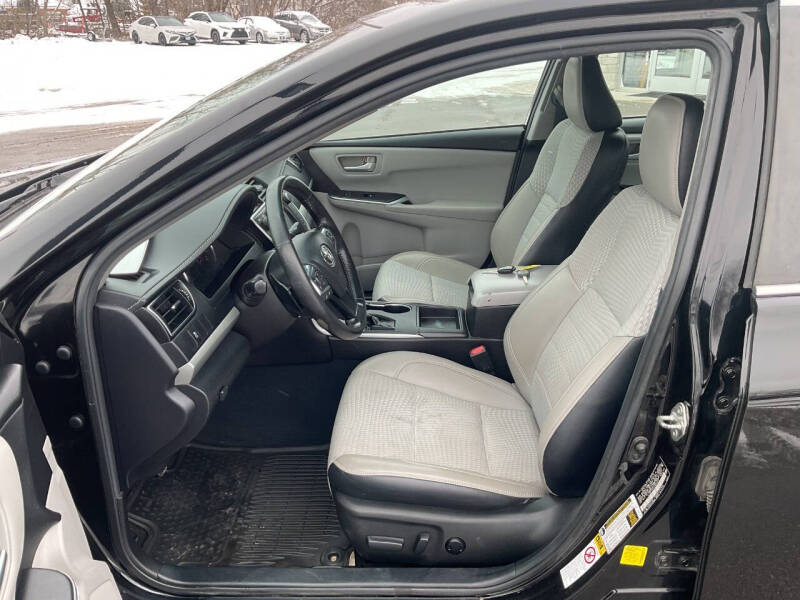 2015 Toyota Camry SE