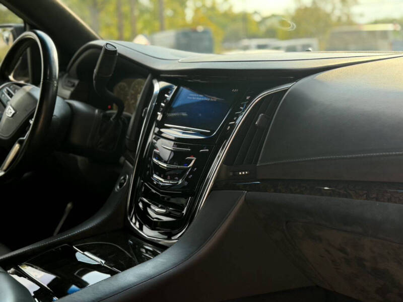 2015 Cadillac Escalade ESV Platinum