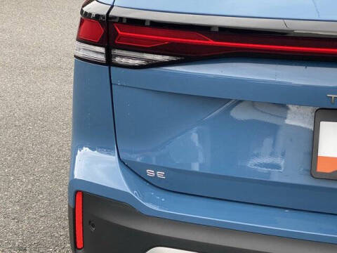 2025 Volkswagen Tiguan SE 4Motion