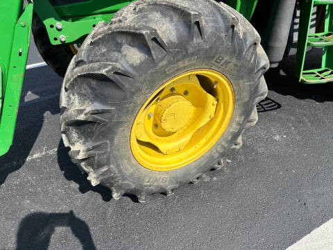 2014 John Deere 6130 D