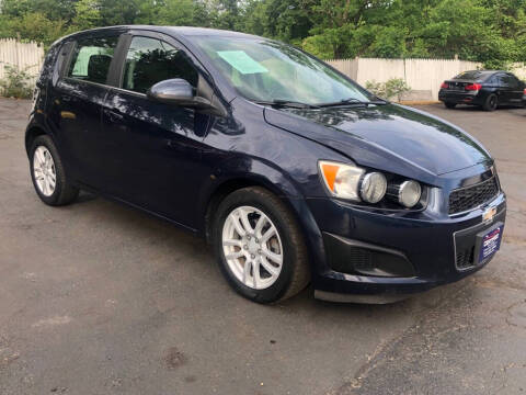 2015 Chevrolet Sonic LT Manual