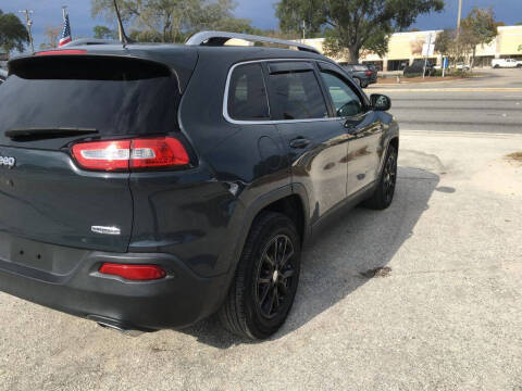 2018 Jeep Cherokee Latitude Plus