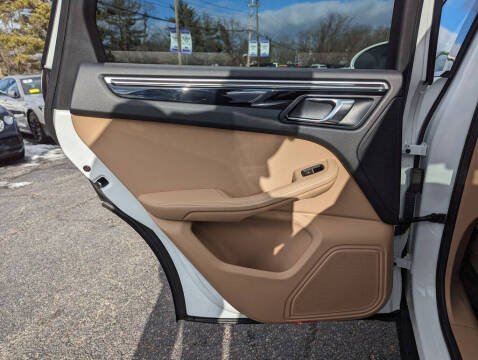2020 Porsche Macan