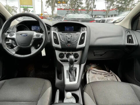 2014 Ford Focus SE