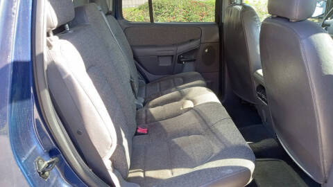 2005 Ford Explorer XLS