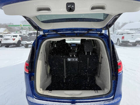 2021 Chrysler Pacifica Touring L