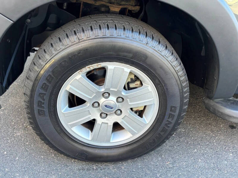 2010 Ford Explorer Sport Trac XLT