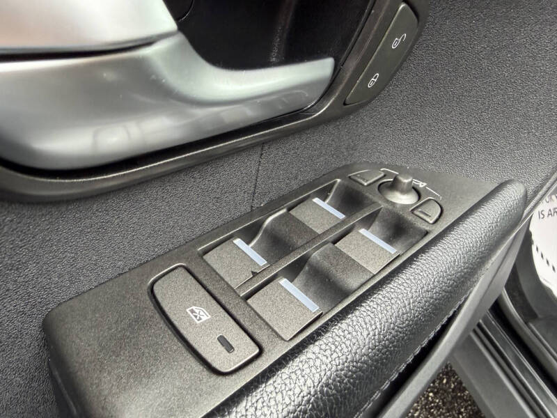 2015 Land Rover Range Rover Evoque Pure Plus