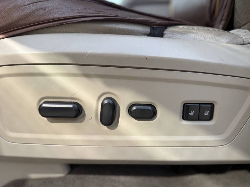 2014 Lincoln Navigator