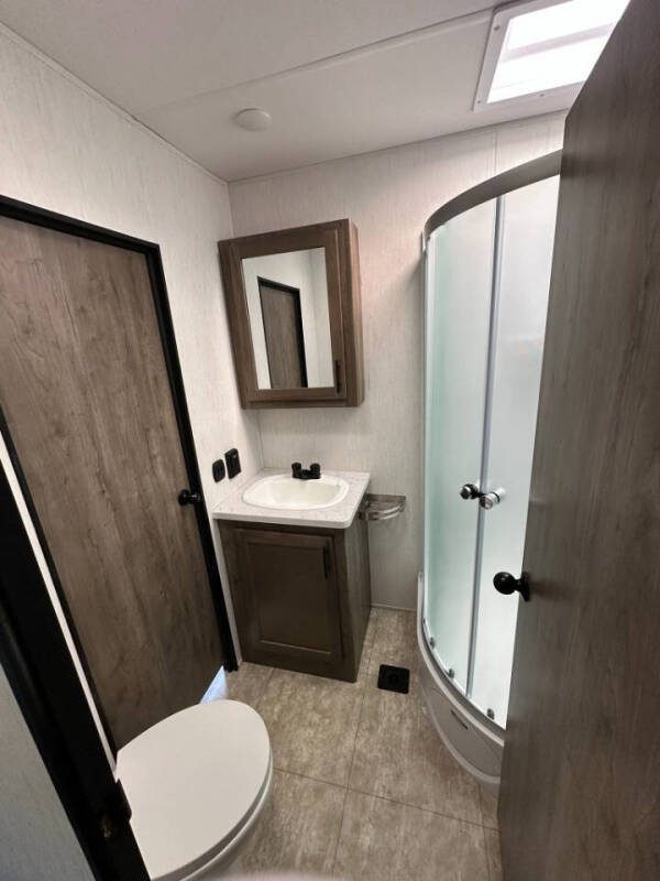 2022 Forest River Vengeance Rogue 26VKS