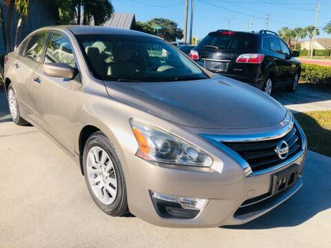2014 Nissan Altima for sale at EMPIRE MOTORS CLUB in Port Saint Lucie FL