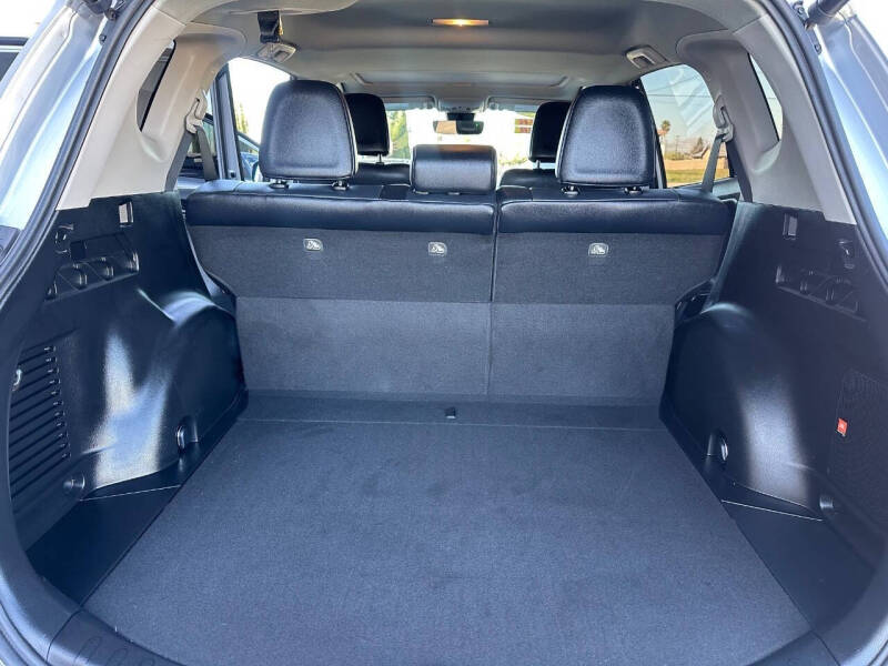 2017 Toyota RAV4 Platinum