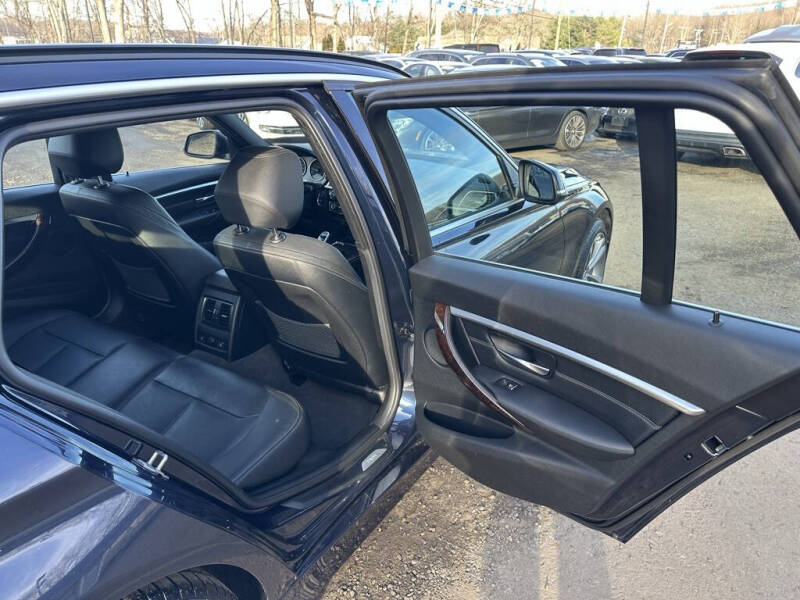 2016 BMW 3 Series 328i xDrive