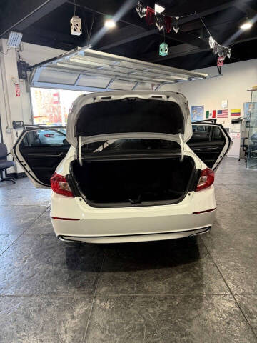 2022 Honda Accord Hybrid Sport