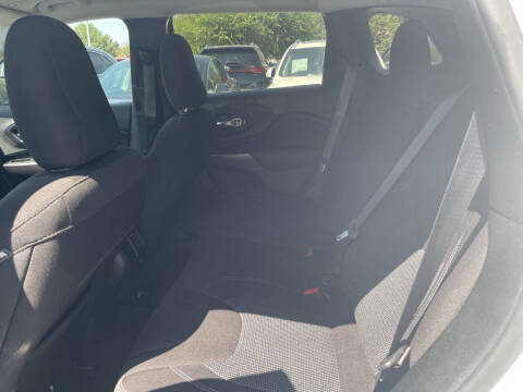 2019 Jeep Cherokee Latitude