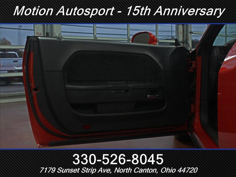 2008 Dodge Challenger SRT8