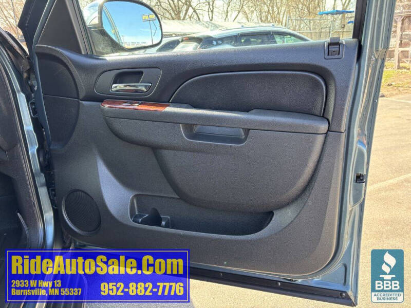 2011 Chevrolet Avalanche LS
