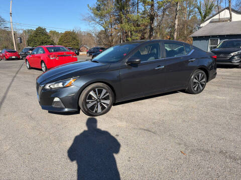 2021 Nissan Altima 2.5 SV