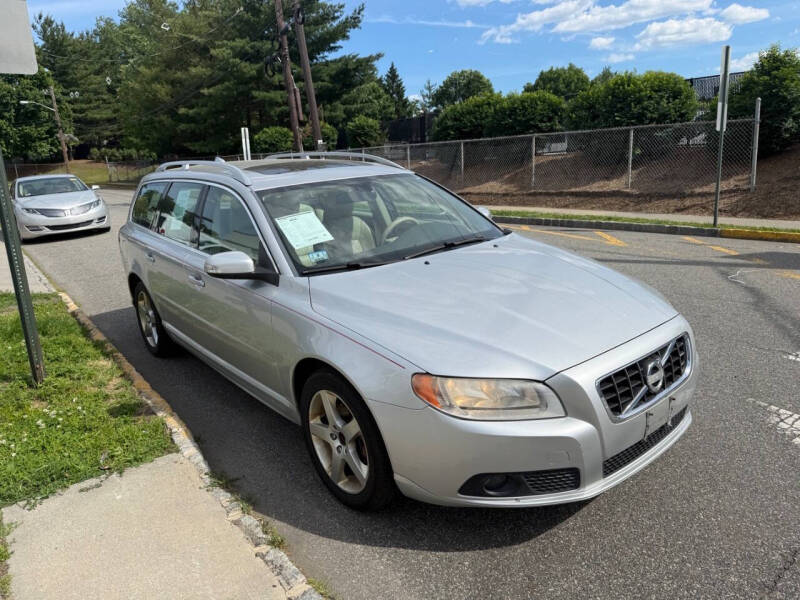 2010 Volvo V70 3.2