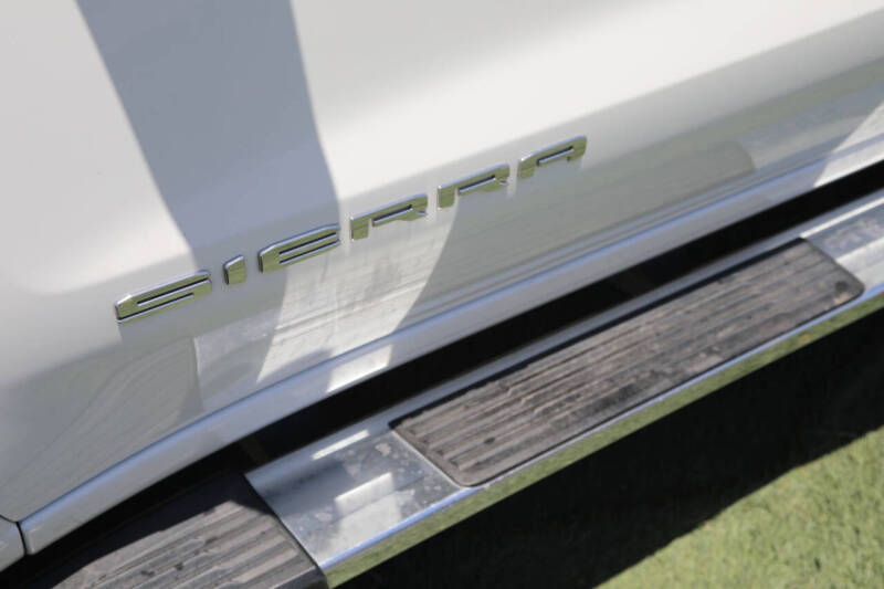 2022 GMC Sierra 1500 Limited