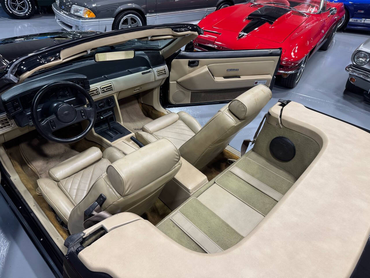1988 Ford Mustang 61