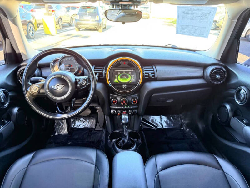 2018 MINI Hardtop 4 Door Cooper