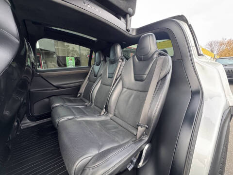 2016 Tesla Model X P90D