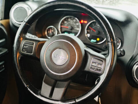 2012 Jeep Wrangler Unlimited Sahara