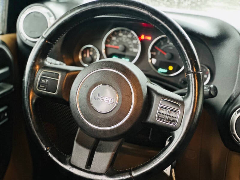 2012 Jeep Wrangler Unlimited Sahara