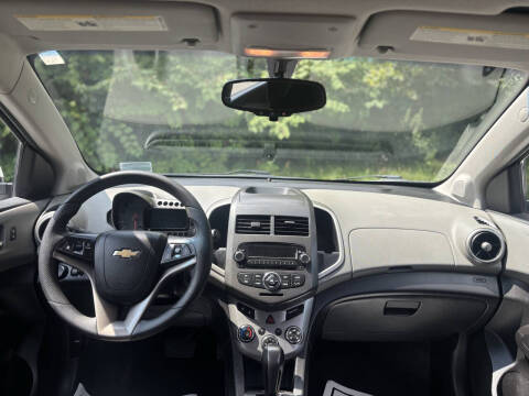 2014 Chevrolet Sonic LT Auto