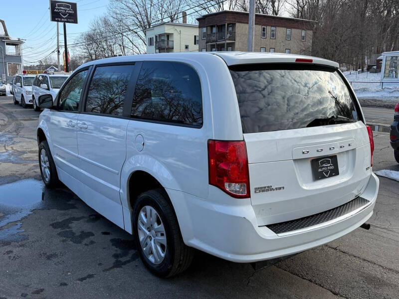 2015 Dodge Grand Caravan SE