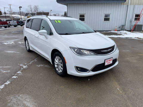 2018 Chrysler Pacifica for sale at ROTMAN MOTOR CO in Maquoketa IA
