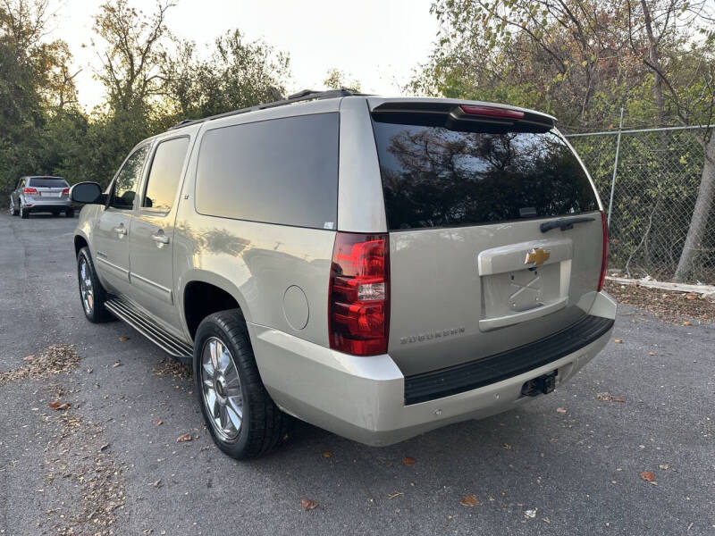 2014 Chevrolet Suburban LT