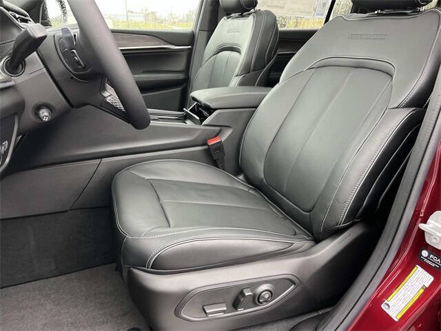 2025 Jeep Grand Cherokee L Overland