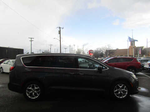 2017 Chrysler Pacifica