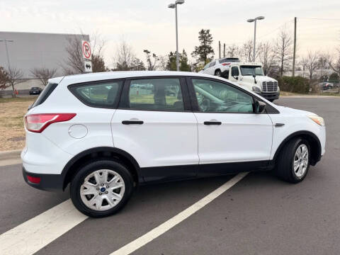 2014 Ford Escape S