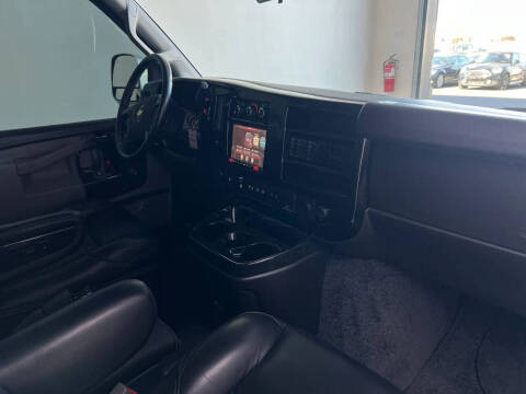 2021 Chevrolet Express LS 3500