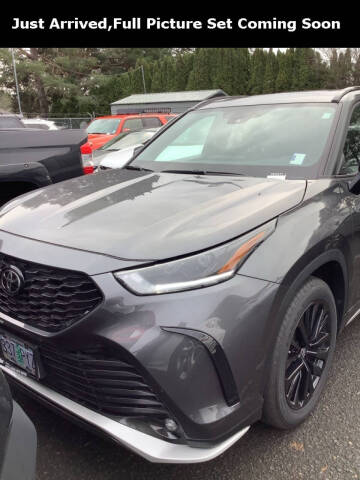 2024 Toyota Highlander XSE