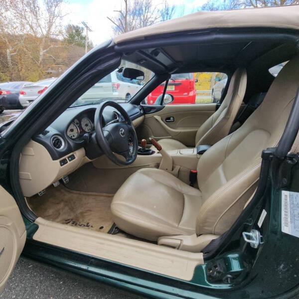 2003 Mazda MX-5 Miata LS