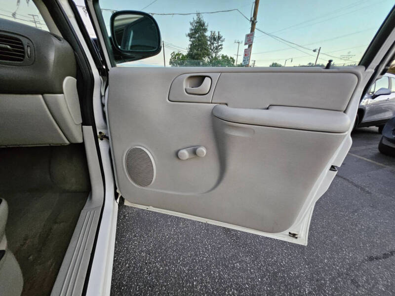 2006 Dodge Grand Caravan SE