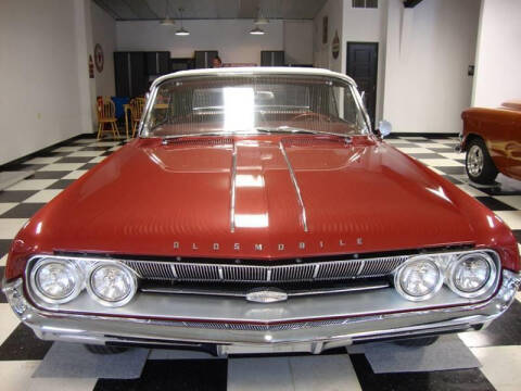 1961 Oldsmobile Starfire